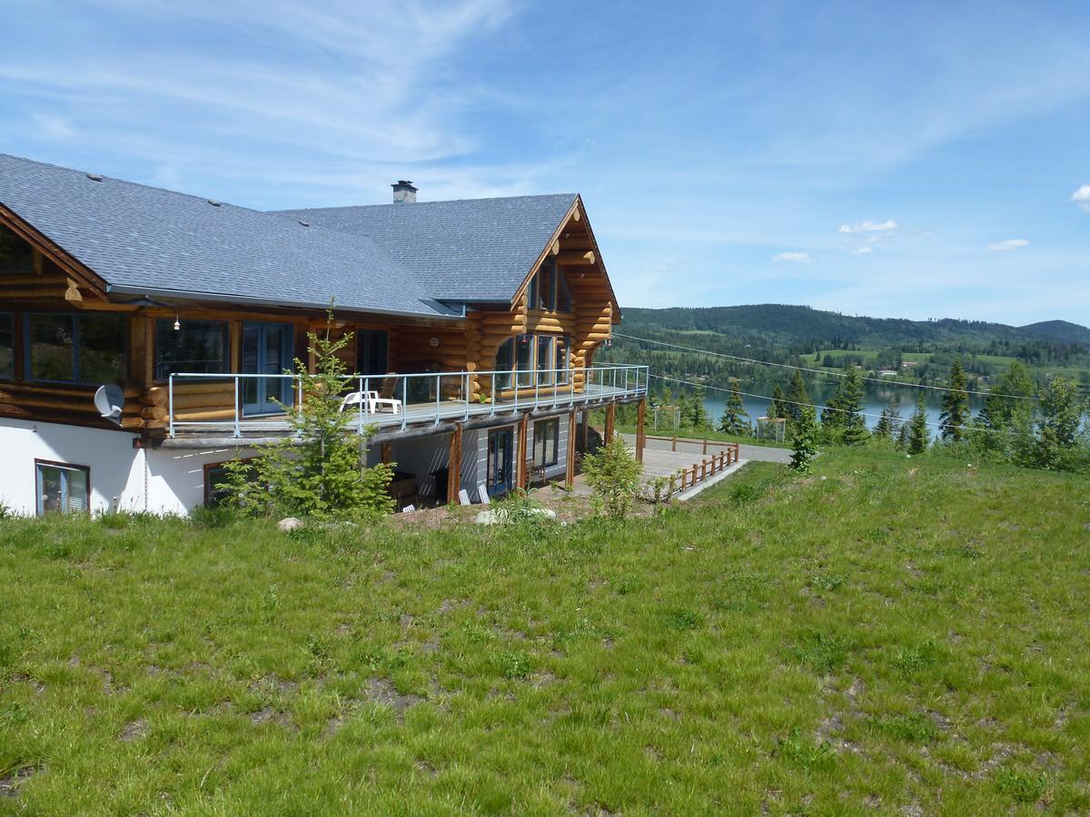 Little Black Bear Lodge/B&B Bridge Lake Exterior photo