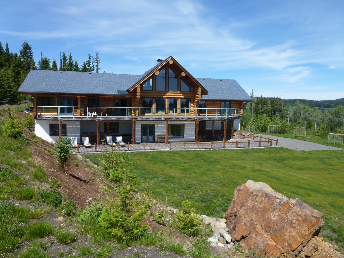 Little Black Bear Lodge/B&B Bridge Lake Exterior photo